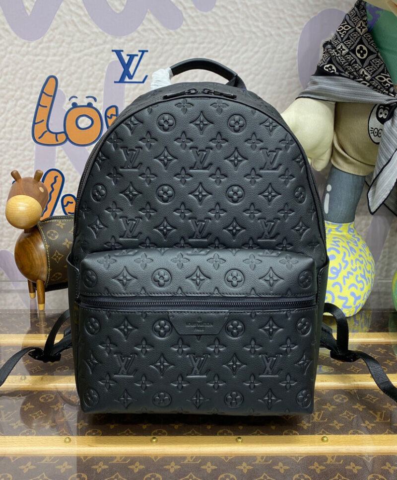 Louis Vuitton Discovery Backpack M46553 Black